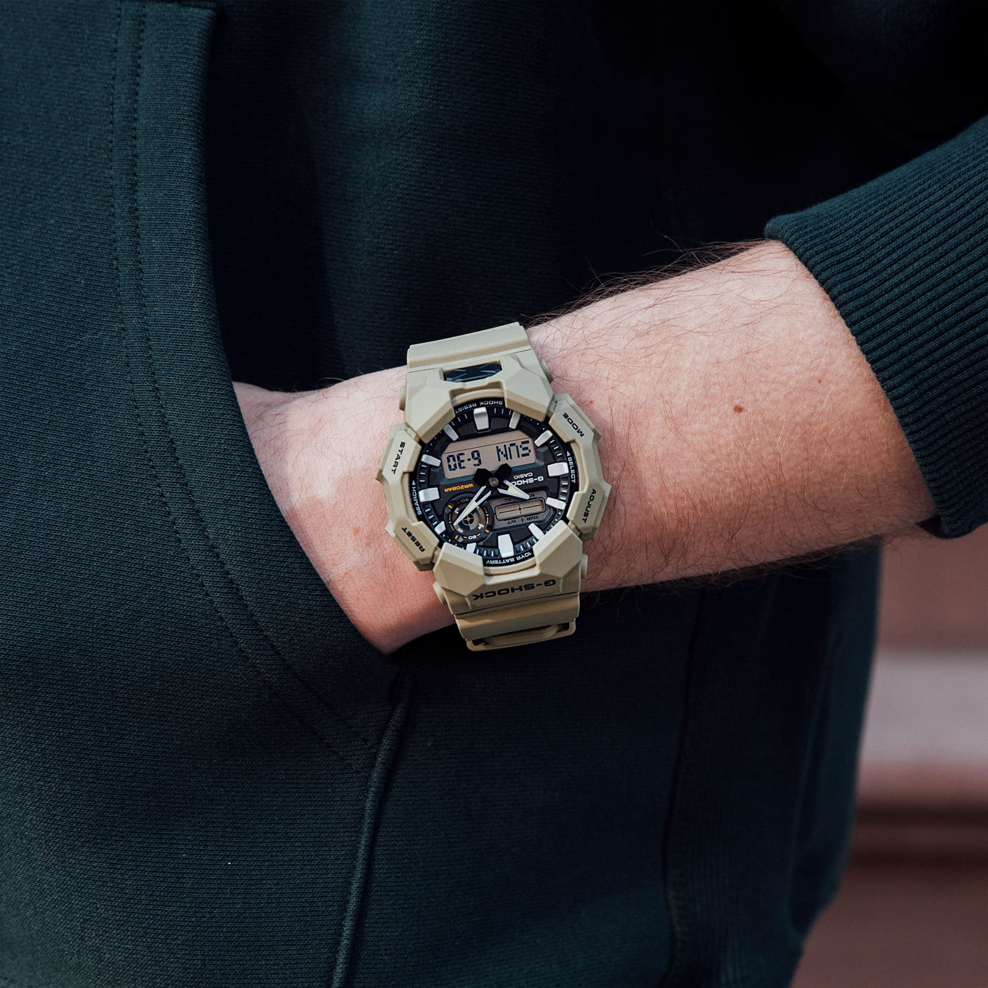 Casio - G-Shock (GA-010-5AER)