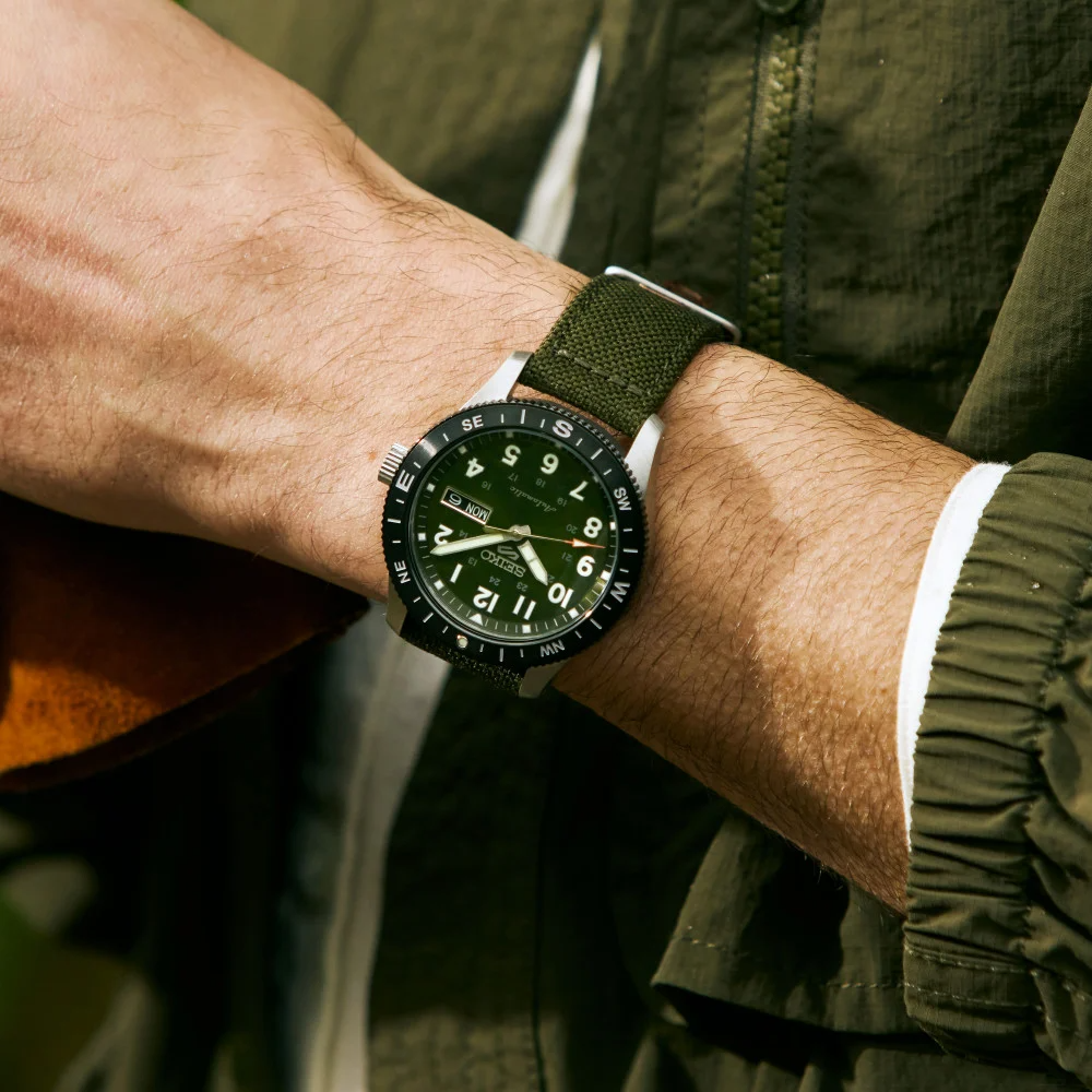 Seiko - Sport 5 Field (HDB008K1)